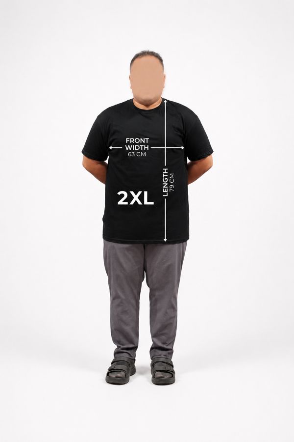 Size 2XL on a 169 cm model, slightly loose fit